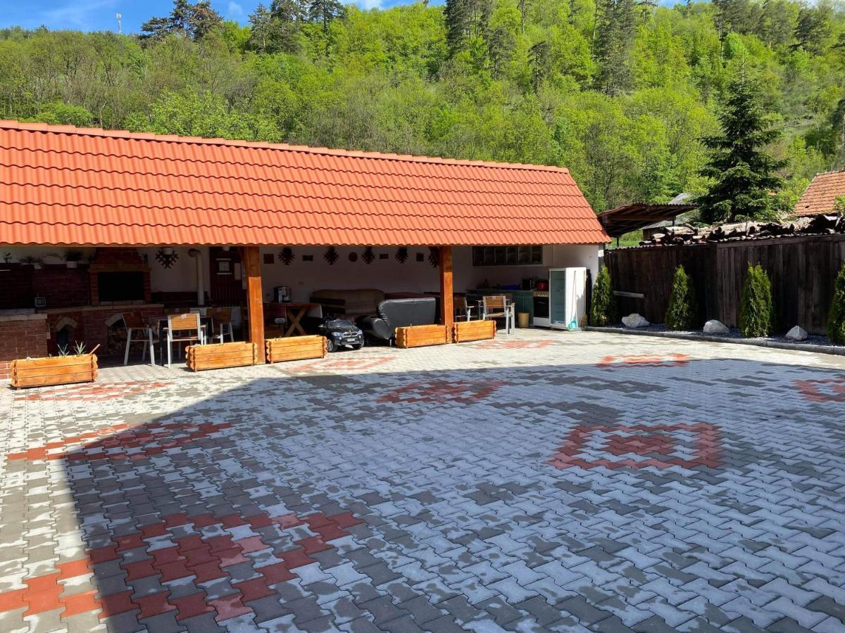 Rajni Panzio Hotel Parajd Kültér fotó